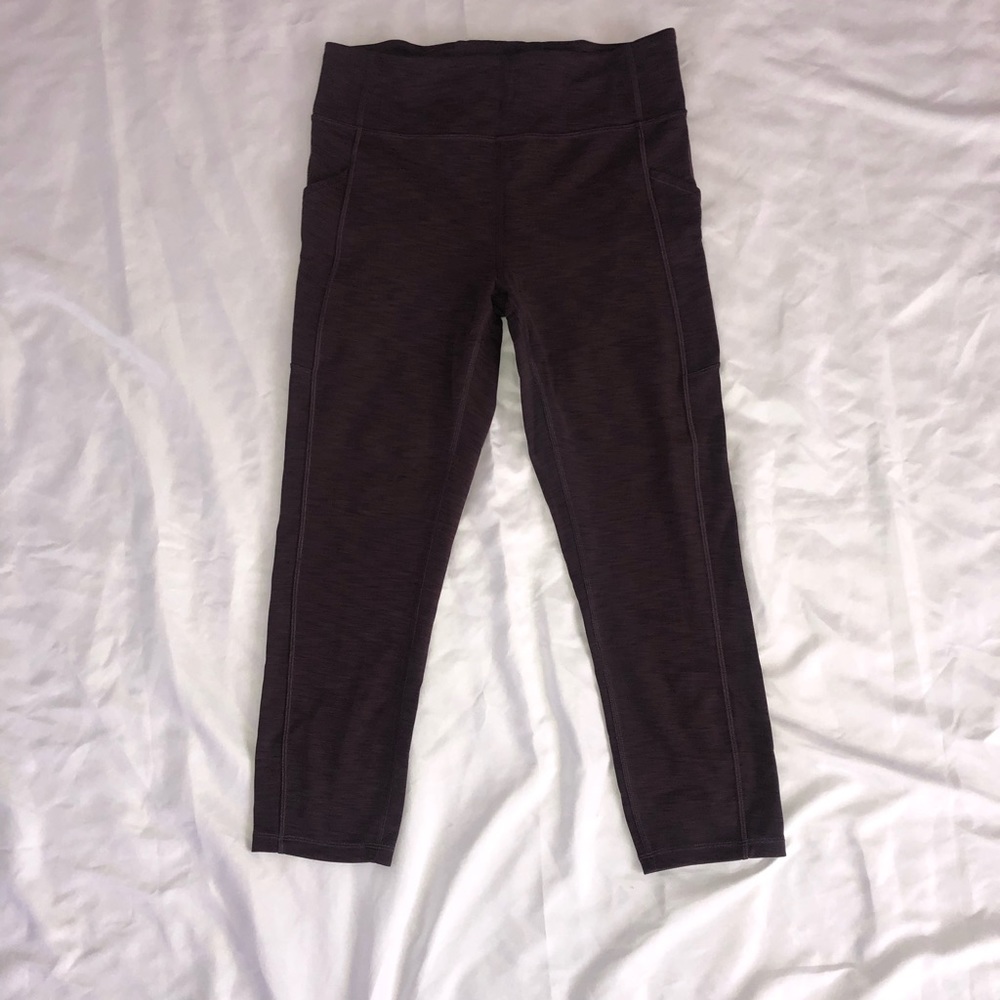 LULULEMON WOMEN LEGGINGS SIZE 10 3/4 LENGTH DARK PURPLE